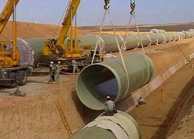 玻璃鋼排污管道施工現(xiàn)場