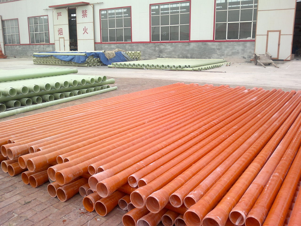 玻璃鋼電纜保護(hù)管規(guī)格型號